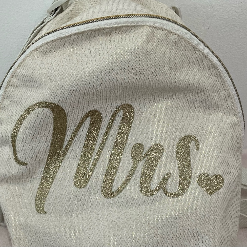Mrs mini backpack NWOT - Picture 9 of 12